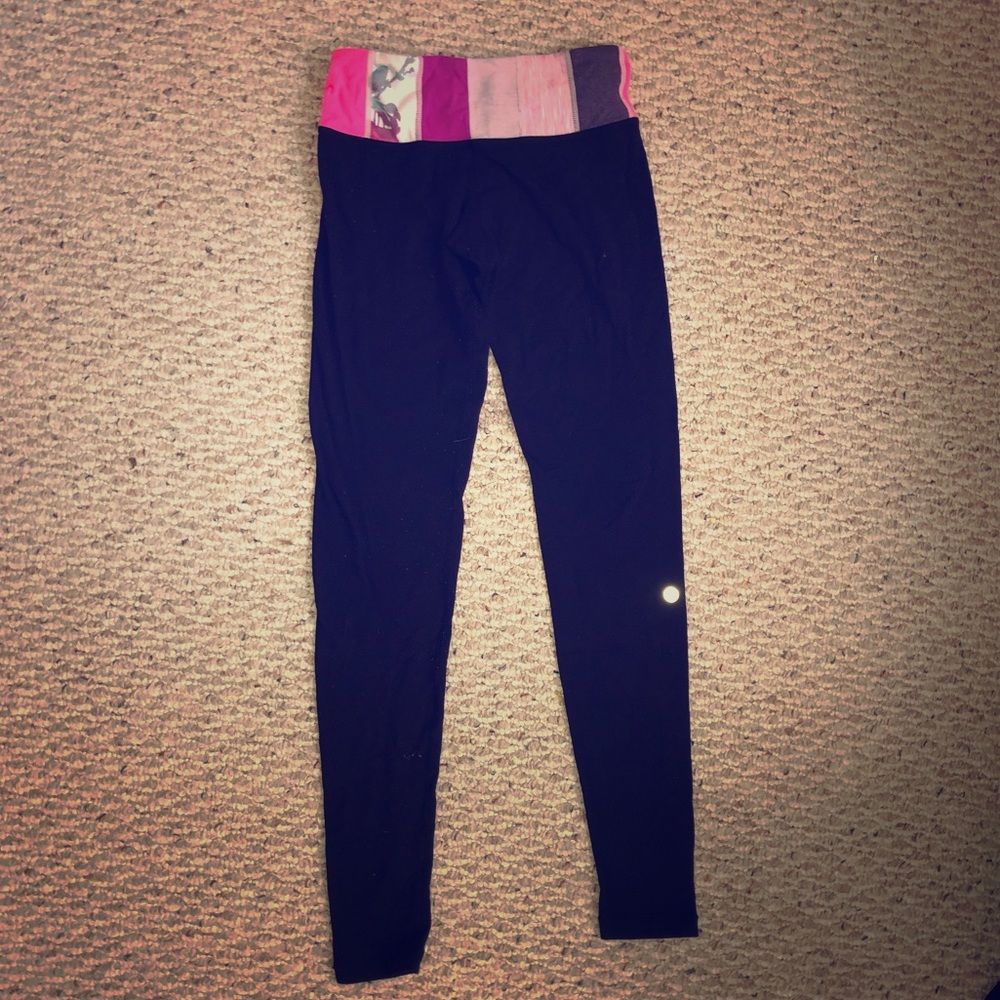 Lululemon leggings size 4